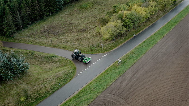 Valtra.Unlimited-VIEW-3_800x450.jpg