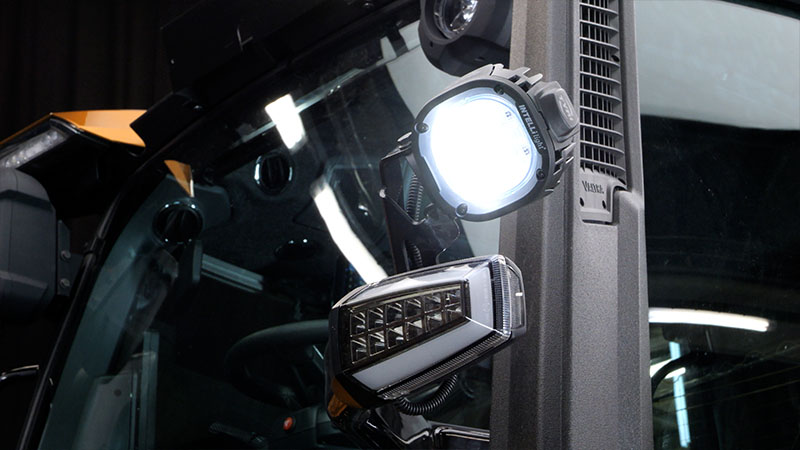 Valtra-Unlimited-work-lights-03-800x450.jpg