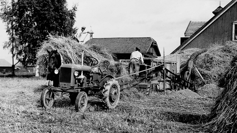 valtra-75-years-1_450x800.jpg