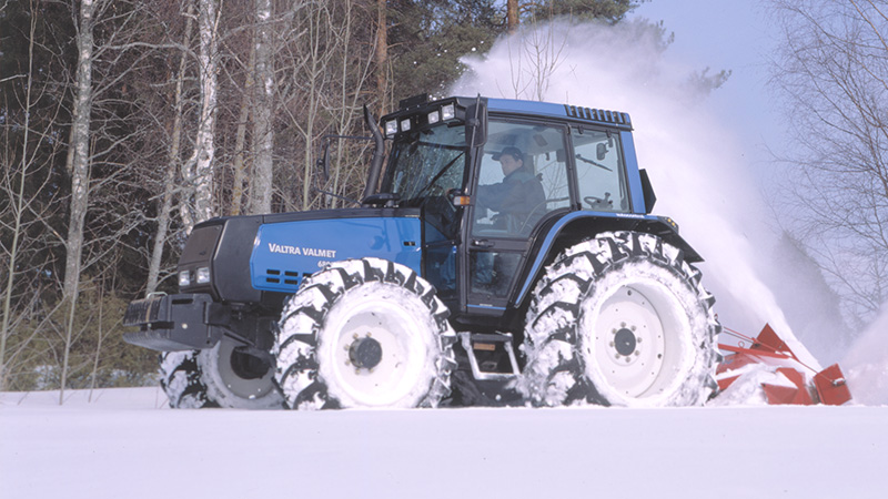 valtra-75-years-4_450x800.jpg