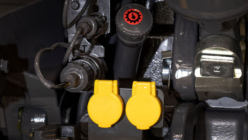 Two quick coupler valves on the rear fo a Valtra tractor