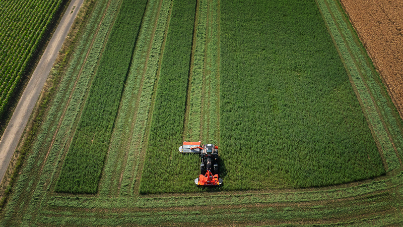 valtra-g-series-with-smartturn_450x800.jpg