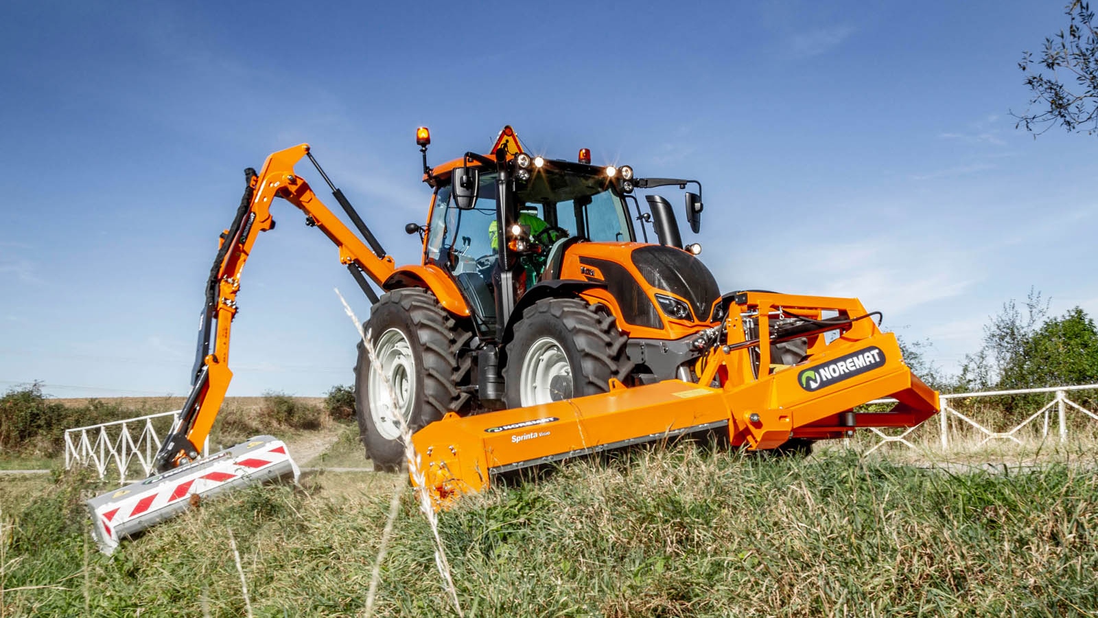 valtra-n-series-tractor-noremat-telescopic-mower-road-work-1600-900.jpg