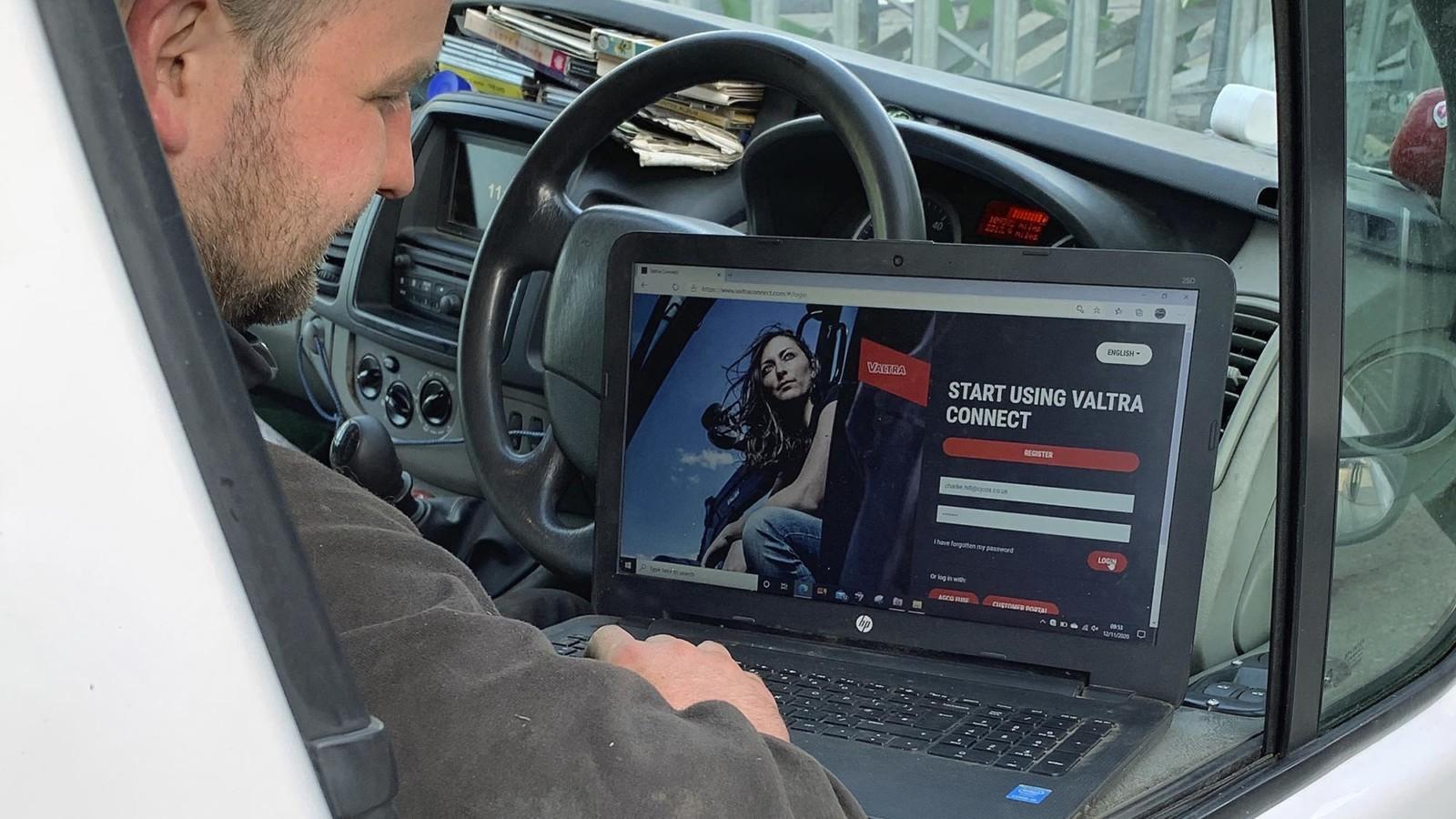 C-J-Cox-customers-benefit-from-Valtra-Connect-1600x900.jpg