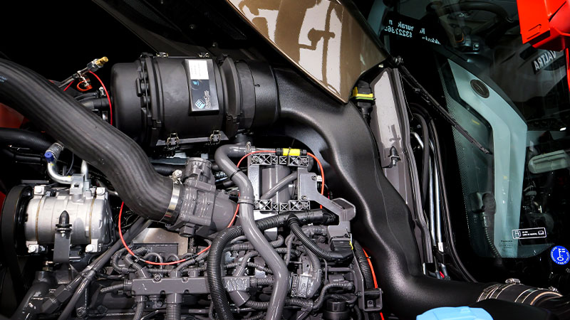 valtra-unlimited-tractor-fire-supression-system_01_800x450.jpg