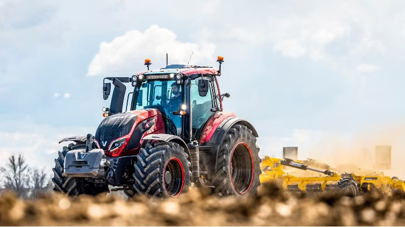 valtra-t5-series-aires-comfort-oackage_450x800.jpg