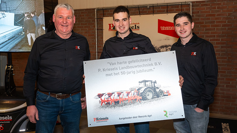 valtra-kriesels_02.jpg